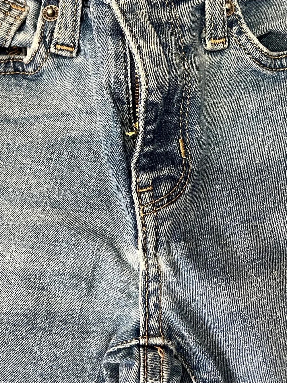 Old Navy Boys Slim & Skinny Jeans - Light & Medium Wash